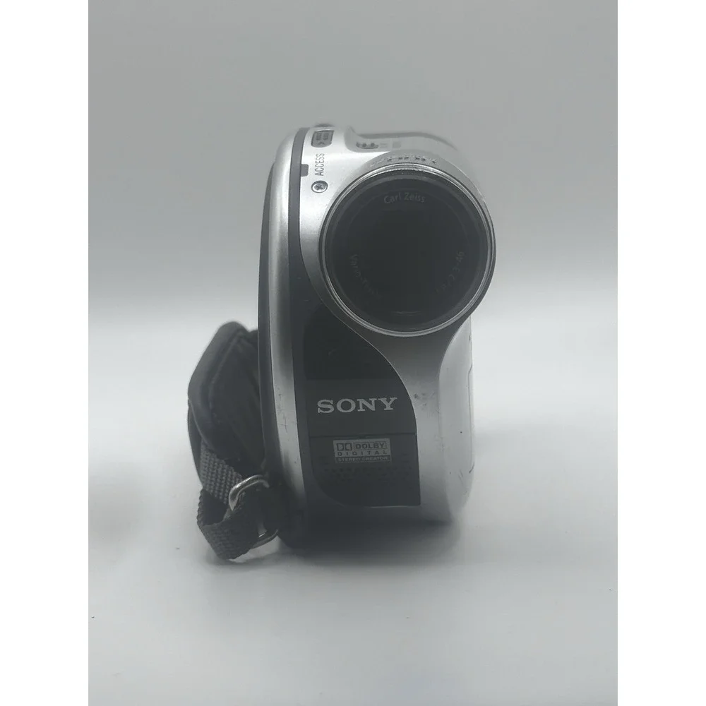 Sony Handycam DCR-DVD105 DVD Camcorder 20x  Zoom Carl Zeiss Untested For Parts